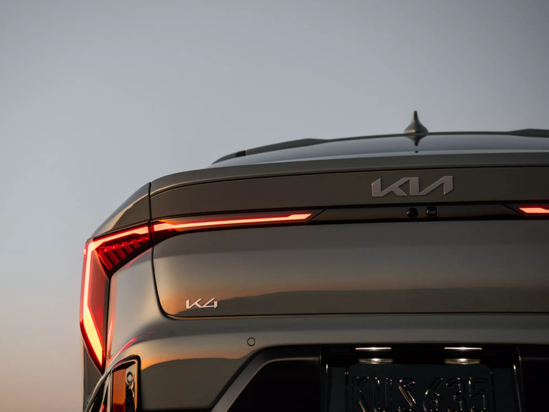 2025 款起亚 K4